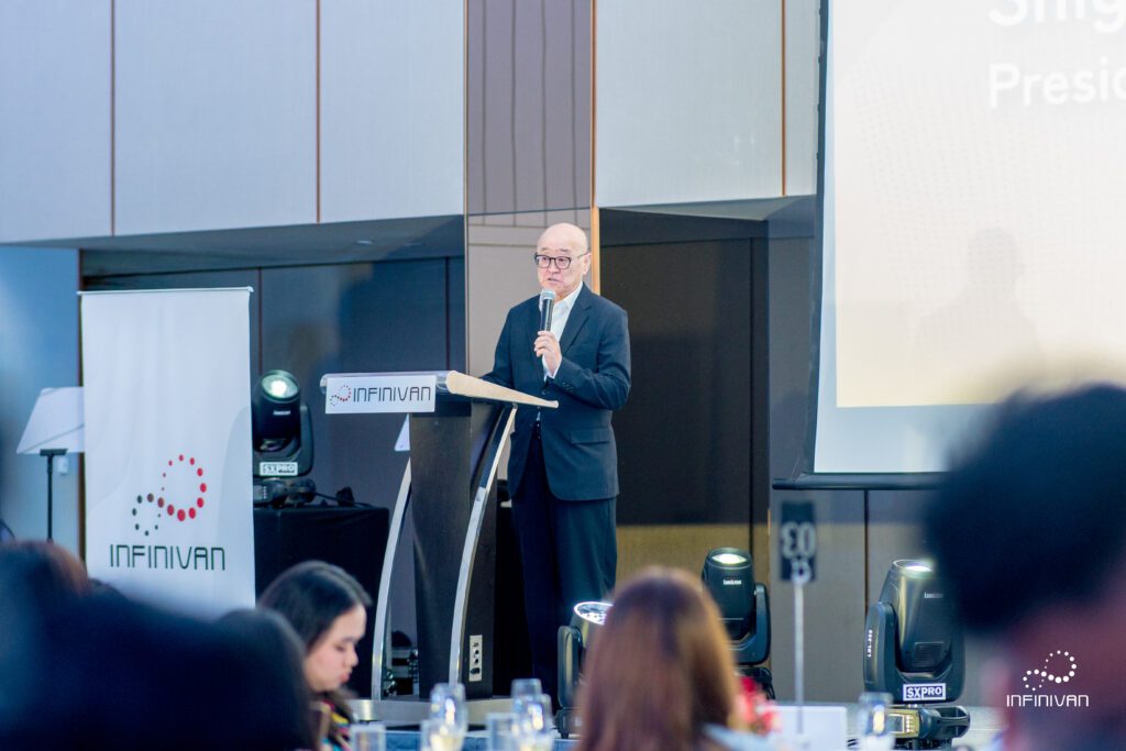 INFINIVAN_THANKSGIVING-164